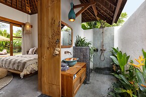 Villa Chempaka by Alfred in Bali