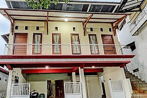 OYO 93422 Villa Tirto