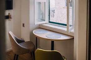 Art Deco Old Town Square Apartments by DuHomes