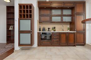 Cozy Apartment Near Airport by Renters