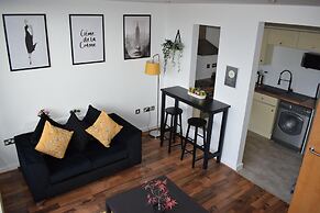 Penthouse 1-bed Apartment With Amazing Views