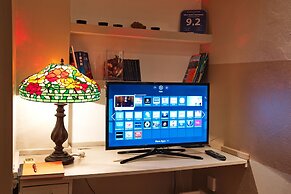 Milan Skyline Apartment, Città Studi, 1 min Metro, Terrace, Wifi, Netf