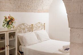 TRULLI CONTENTO ROOMS E APARTMENTS