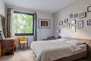 Paris Mimosa Penthouse Residences