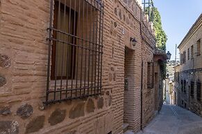 Casón De Los López Apartments