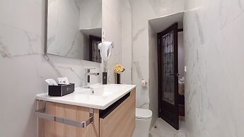 Casón De Los López Apartments