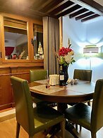 Casón De Los López Apartments