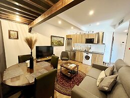 Casón De Los López Apartments