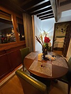 Casón De Los López Apartments