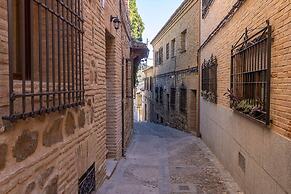 Casón De Los López Apartments