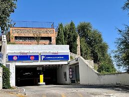 Casón De Los López Apartments