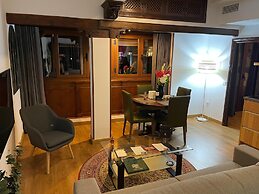 Casón De Los López Apartments