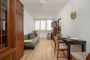 Apartment Close to the Park by Renters