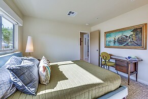 2 Mi to Downtown: Luxe Palm Springs Home!