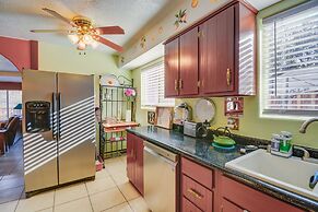 Artfully Decorated Cottonwood Home: Pets Welcome!