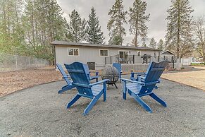 Delightful Grants Pass Home With Hot Tub!