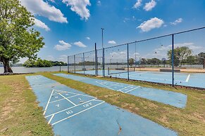 Hot Springs Resort Condo ~ 7 Mi to Bathhouse Row!