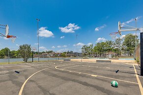 Hot Springs Resort Condo ~ 7 Mi to Bathhouse Row!