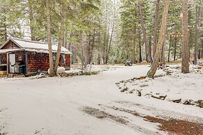 Stunning A-frame Cabin, Steps to Clark Fork River