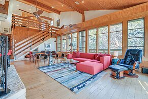 Lake Whitney Cabin w/ Hot Tub & Fire Pit!