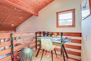 Lake Whitney Cabin w/ Hot Tub & Fire Pit!