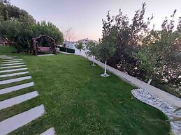 Yalikavaks Finest Mansion