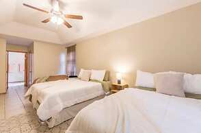 McAllen Majesty 4BR w Pool and Comfort