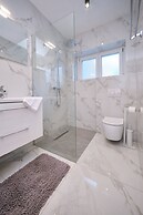 LaMer Luxury Suite by Litto