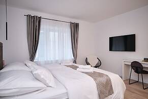 LaMer Luxury Suite by Litto