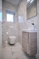 LaMer Luxury Suite by Litto