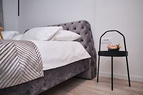 LaMer Luxury Suite by Litto