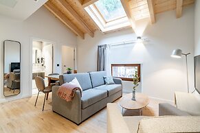limehome Vitoria Palacio Álava-Velasco