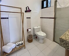 Flamingo Plus by Andiani Travel