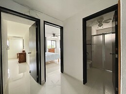 Flamingo Plus by Andiani Travel