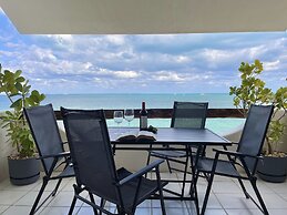 Flamingo Plus by Andiani Travel