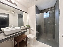 Flamingo Plus by Andiani Travel