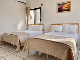 Flamingo Plus by Andiani Travel