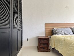 Flamingo Plus by Andiani Travel