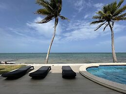 Flamingo Plus by Andiani Travel