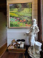 The Treetop Hideaways at Ruby Falls