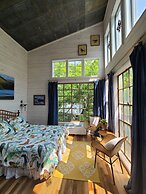 The Treetop Hideaways at Ruby Falls