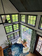 The Treetop Hideaways at Ruby Falls