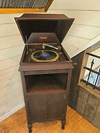 The Treetop Hideaways at Ruby Falls