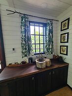 The Treetop Hideaways at Ruby Falls