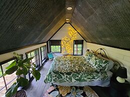 The Treetop Hideaways at Ruby Falls