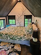 The Treetop Hideaways at Ruby Falls