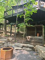 The Treetop Hideaways at Ruby Falls