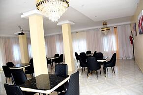 Joyrich Hotel