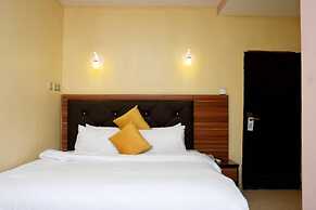 Joyrich Hotel