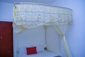 Citizen Cafe & Chambers